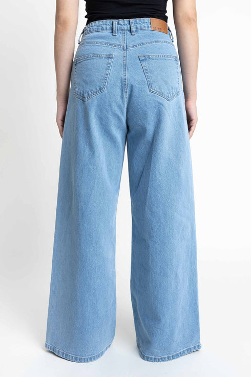 The Wide Leg Light Wash Jeans